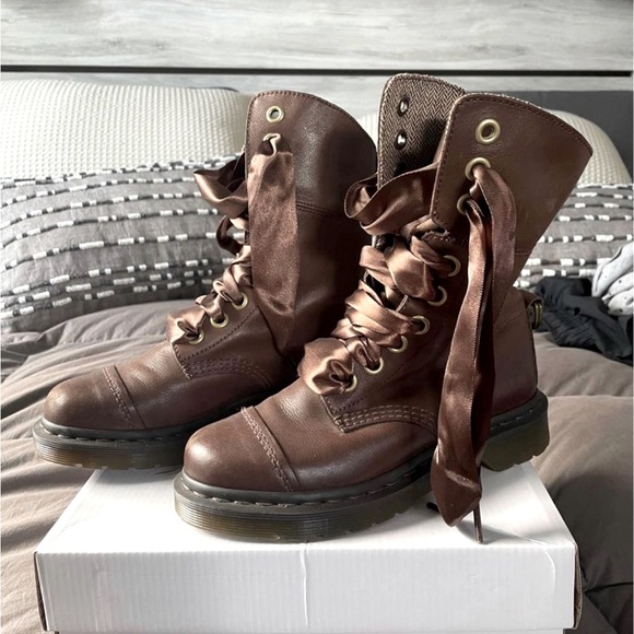 Doc Martens - Picture 1 of 1